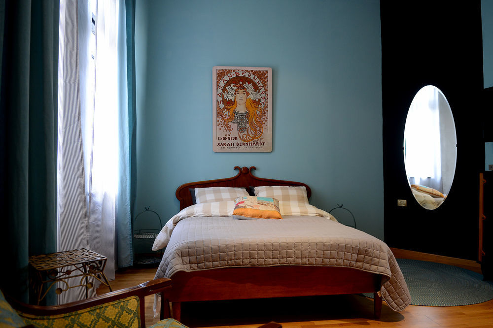 Eclectic Aparthotel Tel Awiw Zewnętrze zdjęcie